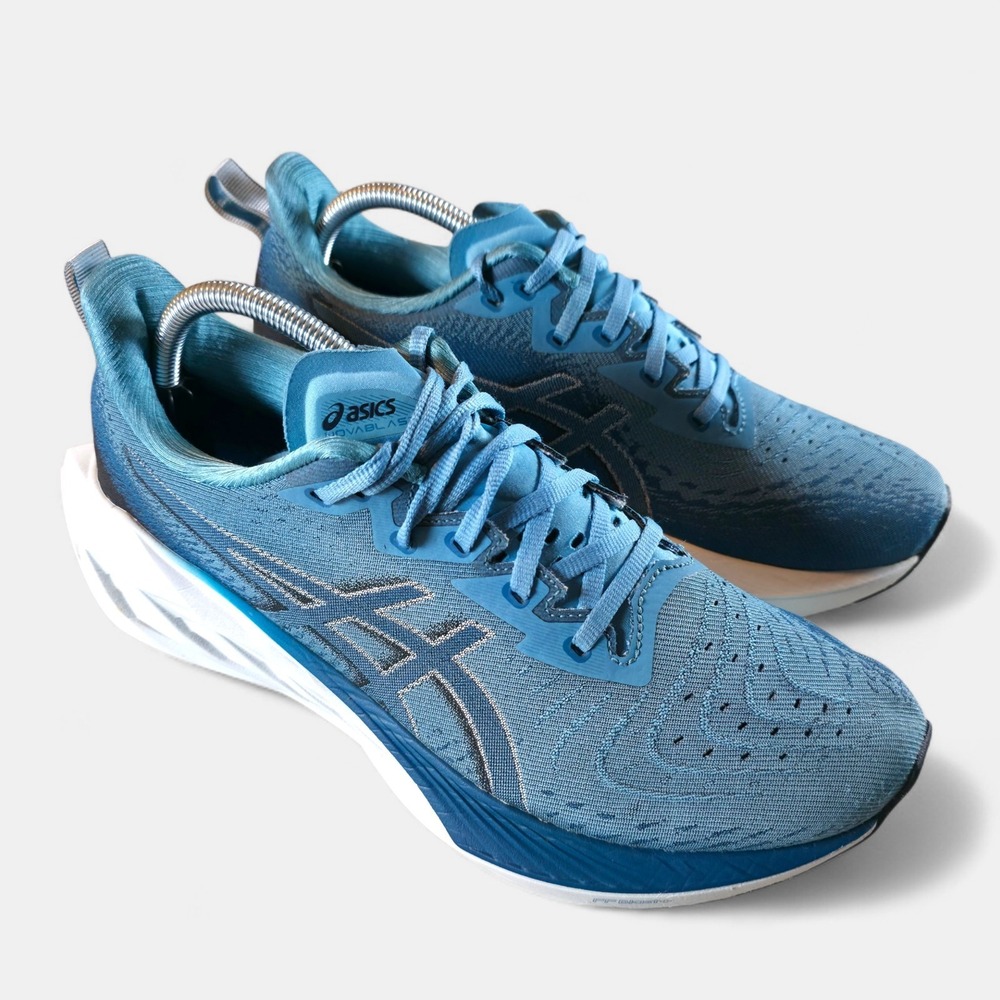 Asics Novablast 4 Mens Size 9 Navy Blue Teal Athletic Running Shoes *No Insoles*